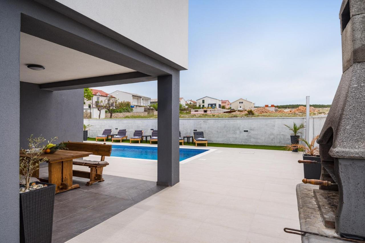 Luxury Villa Noemi Razanac Ngoại thất bức ảnh